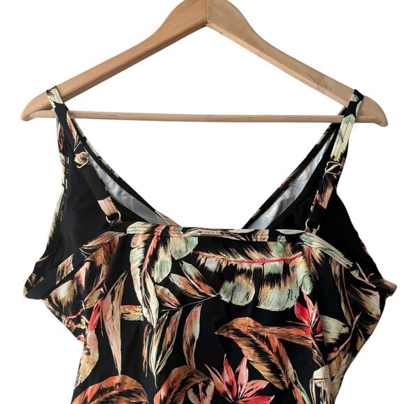 Sunsets Retro Retreat Simone Black Tropical Floral Tankini Swim Top Size 40D/42C - Picture 8 of 11